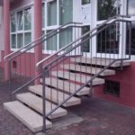 Geländer mit Treppenunterkonstruktion